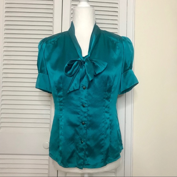 Banana Republic Tops - Petite Banana Republic 100% silk teal green blouse